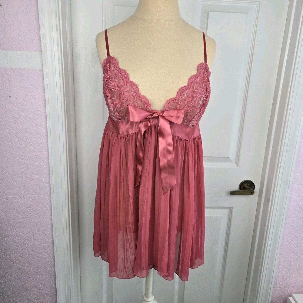 Victoria's Secret dark pink Sheer Pleated Babydoll Nightie Top Lingerie Size‎ L